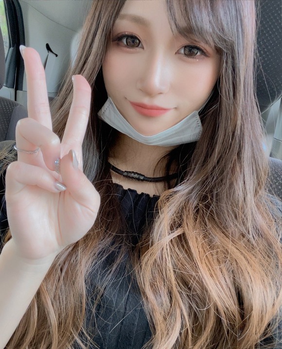 【画像】秋田のパチンコ屋店員のレベルｗｗｗｗｗｗｗｗ