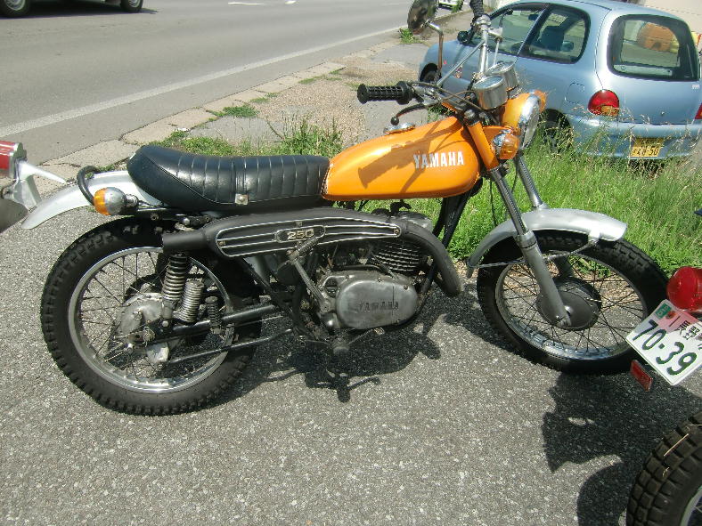 e2393843.jpg