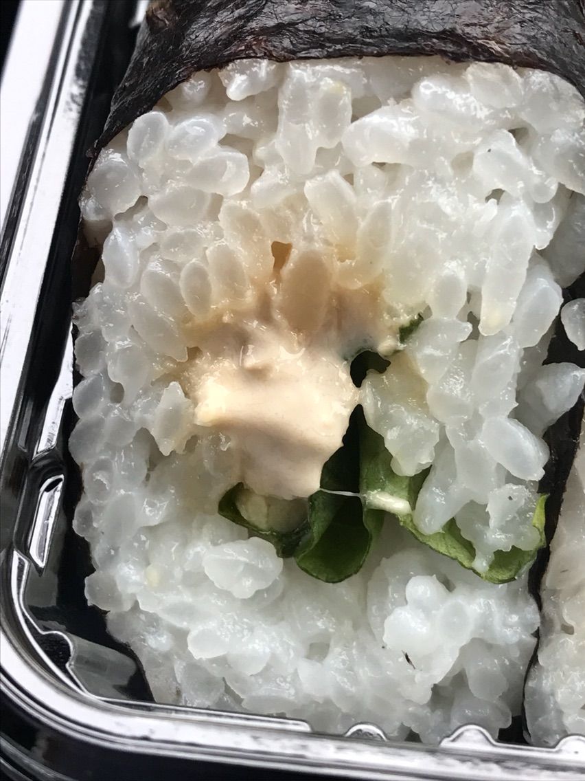ローソン ツナマヨとカニカマのサラダ巻298円 どこで何買う コンビニ比較辛口レビュー ローソン ツナマヨとカニカマのサラダ巻298円 どこで何買う コンビニ比較辛口レビュー
