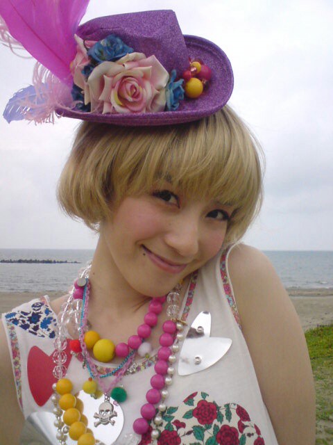 篠原ともえはウルトラリア充 続 シナモンロールに巻かれたい