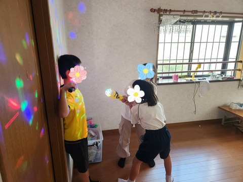 SNOW_20240928_184759_421