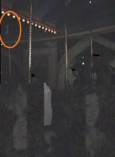 悲しげな顔の幽霊