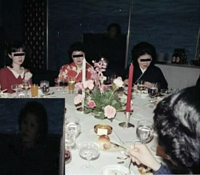 はっきりと写りこむ霊