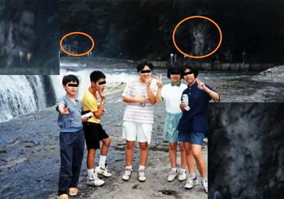 観光名所の滝に霊