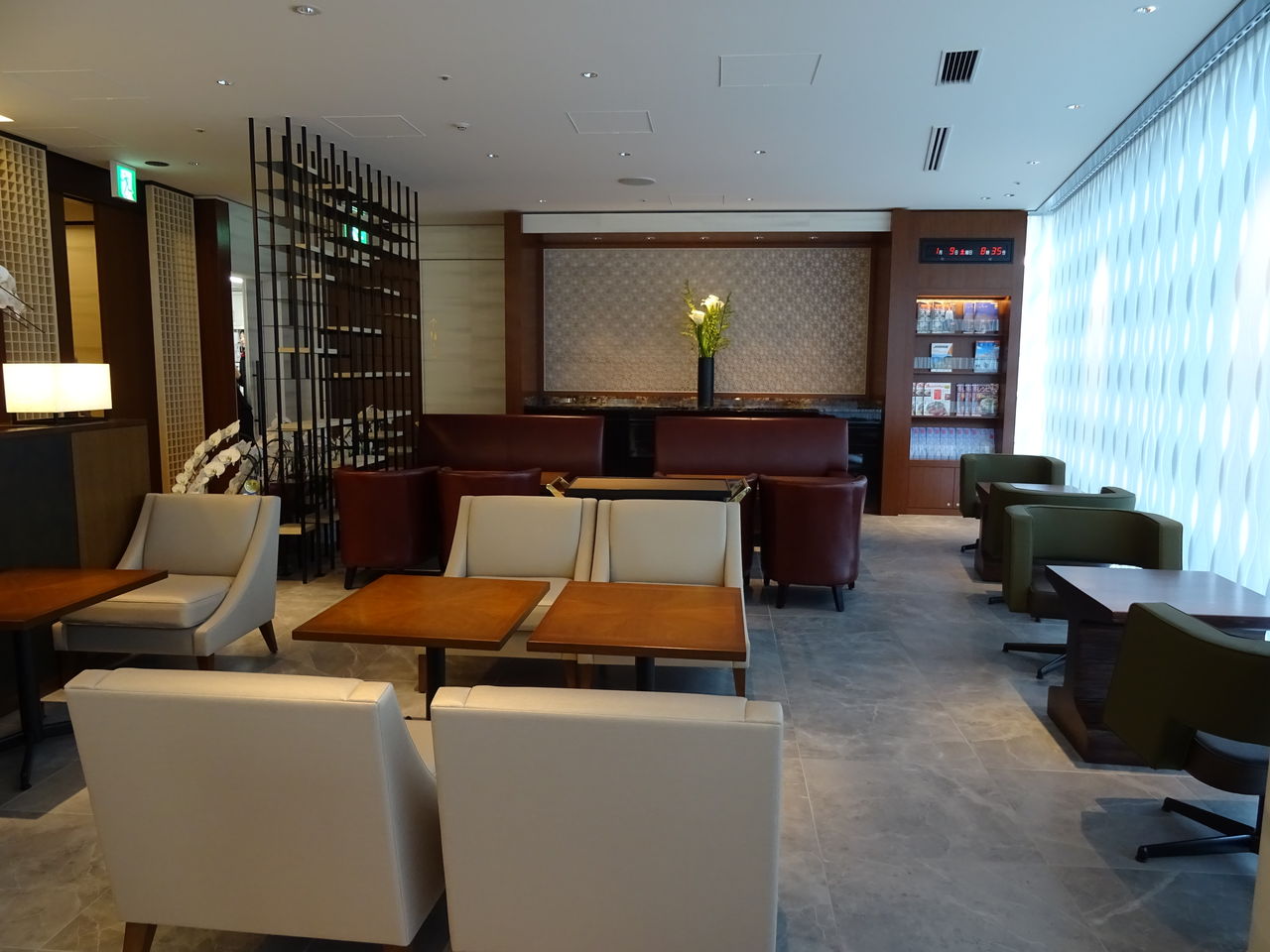 東京駅ラウンジ ビューゴールドラウンジ グランクラス乗車で利用 鉄道の動画と写真