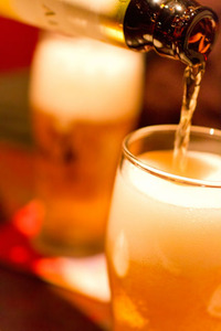 気が付いたら飲み会で“ポツン”となる独女たちへ。それでも参加したほうがいい!