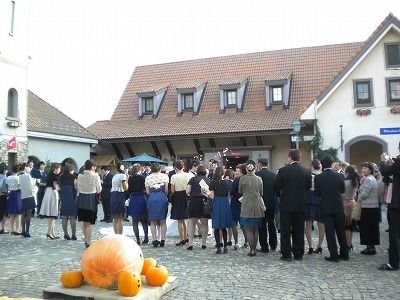 フラワーシャワー