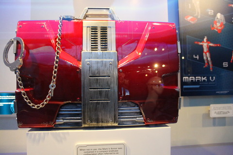 香港・マカオ 383