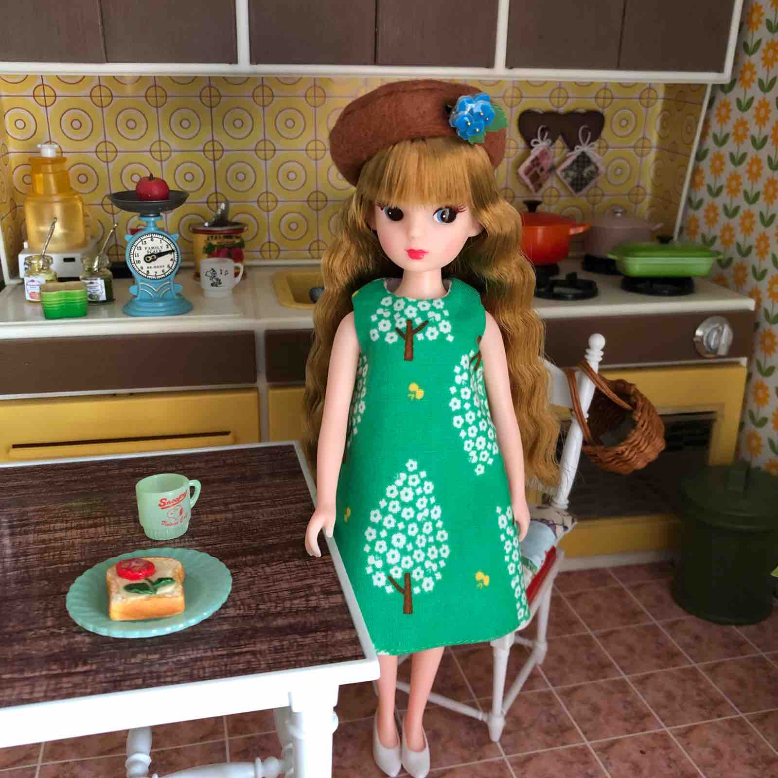 ソバージュの復刻版初代リカちゃん ドールの小さな日常 ソバージュの復刻版初代リカちゃん ドールの小さな日常