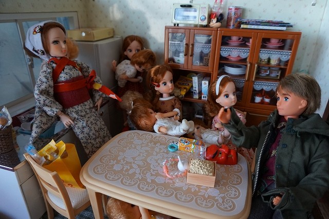 030