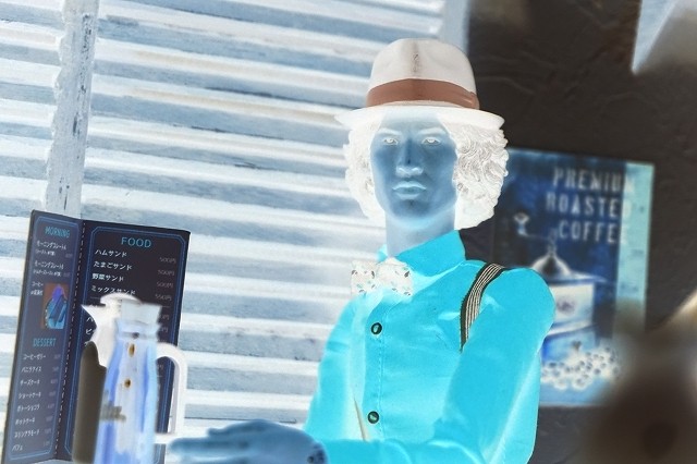 1q
