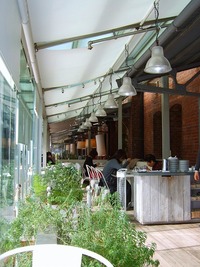 店内