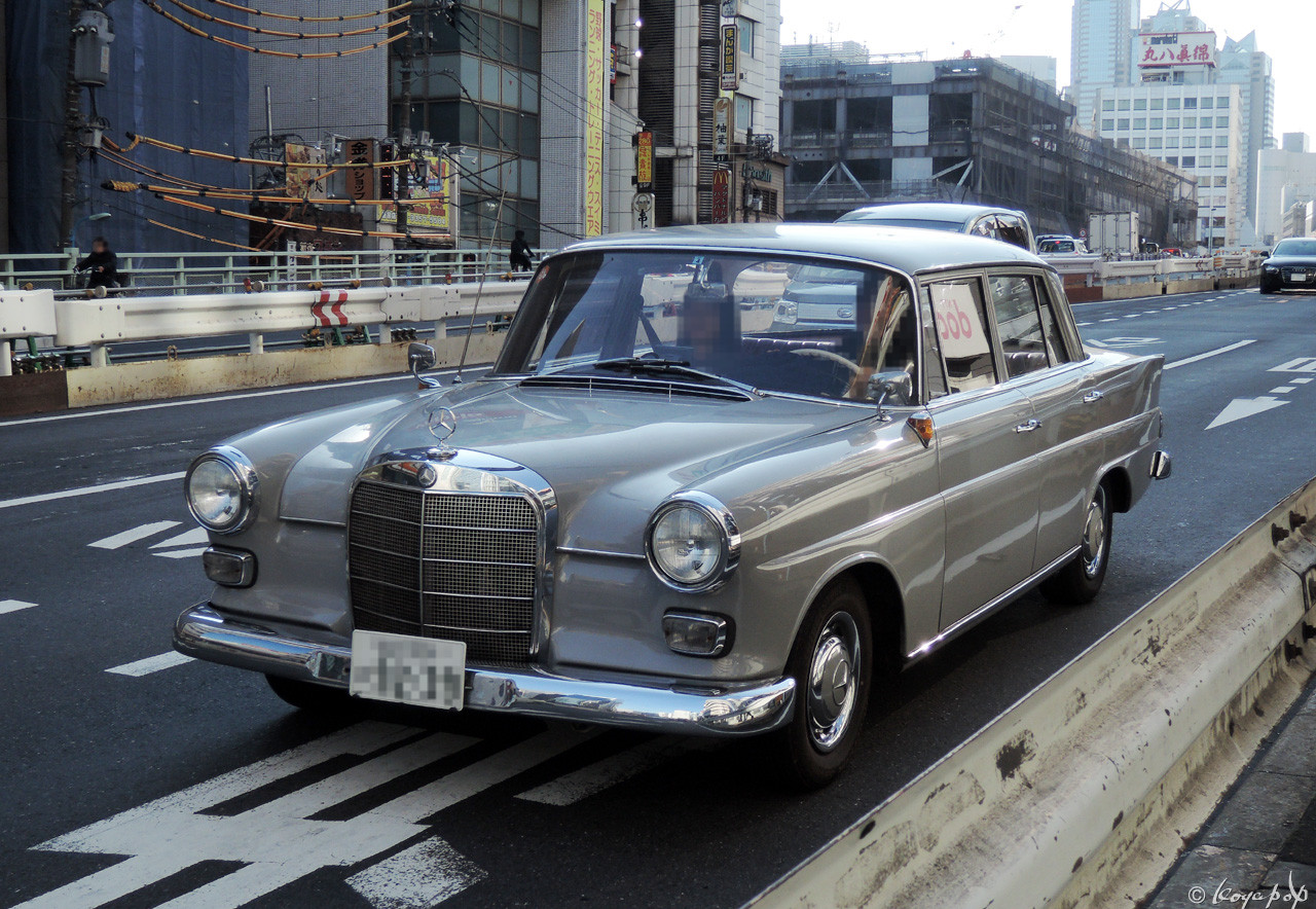 benz 190 140114-526x1280