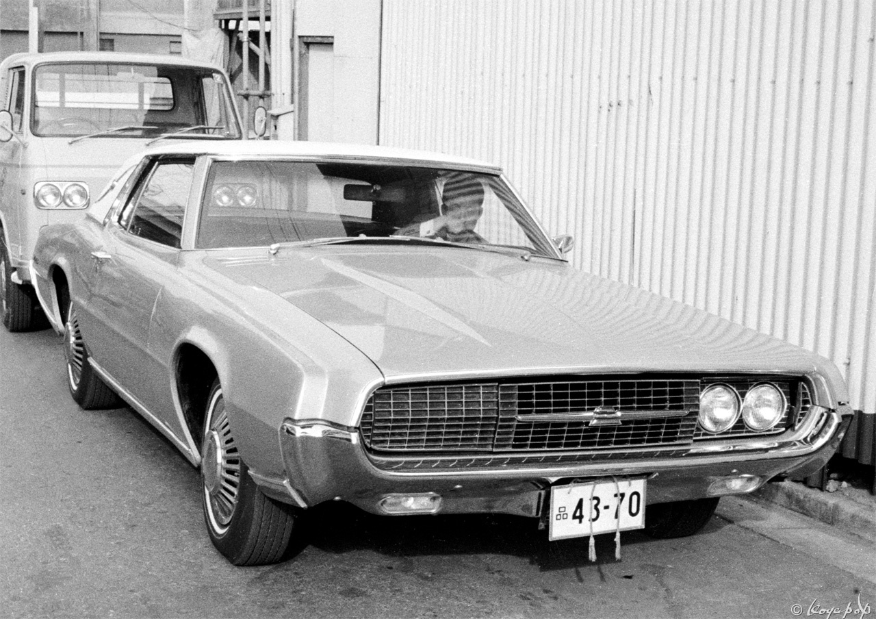 ウインクが得意 フォード サンダーバード Koyapop S Library Beautiful Cars 1 ウインクが得意 フォード サンダーバード Koyapop S Library Beautiful Cars 1
