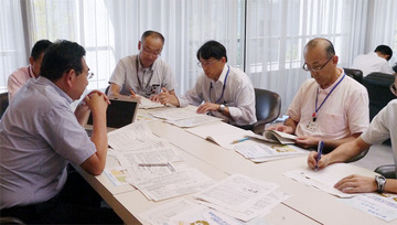 ��ɽ����˴ؤ���ҥ����