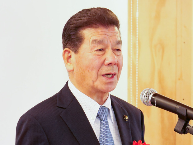 ���а��������ľ��쾮���̻�Ĺ