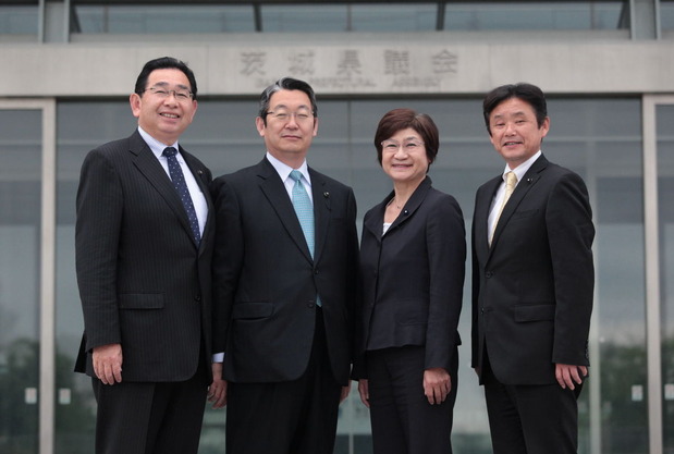 県議選公認発表候補写真