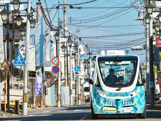 茨城県境町/全国初の自動運転バスの定時運行
