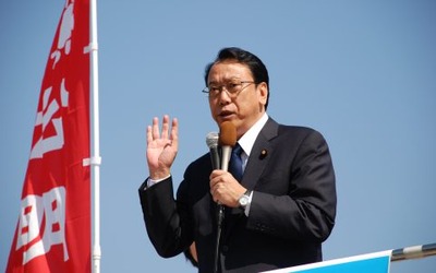 参院選公示:比例区長沢広明候補