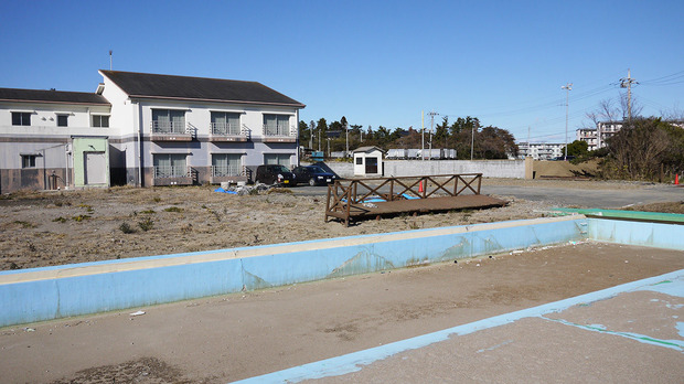 被災した建物の撤去が完了した鵜の島温泉(2011年12月22日)