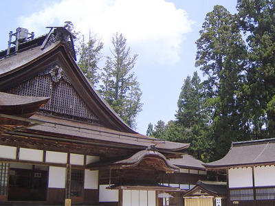 奥の院金剛峰寺