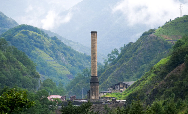足尾銅山の大煙突