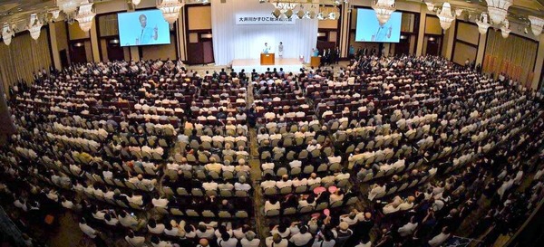 Âç°æÀîÏÂɧÁí·èµ¯Âç²ñ