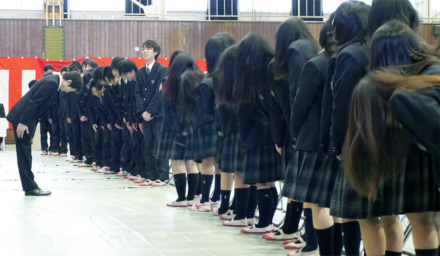 高校 式 県立 卒業 【2021年4月～2022年3月】福岡の小学校・中学校・高校の卒業式・入学式日程／令和3年度