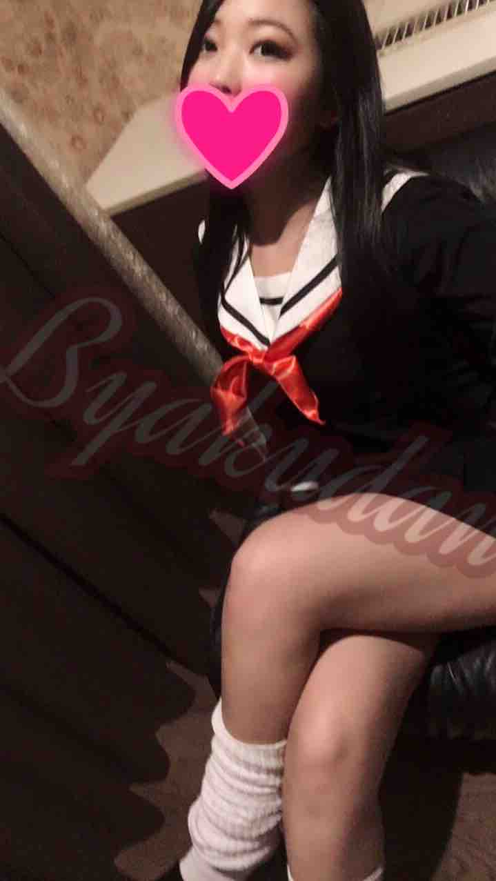 マゾの唯一の居場所 足フェチ お尻フェチ 踏みつけ 顔面騎乗 人間家具調教 コスプレ ｊｋ 白檀女王様のブログ 香木の戯れ