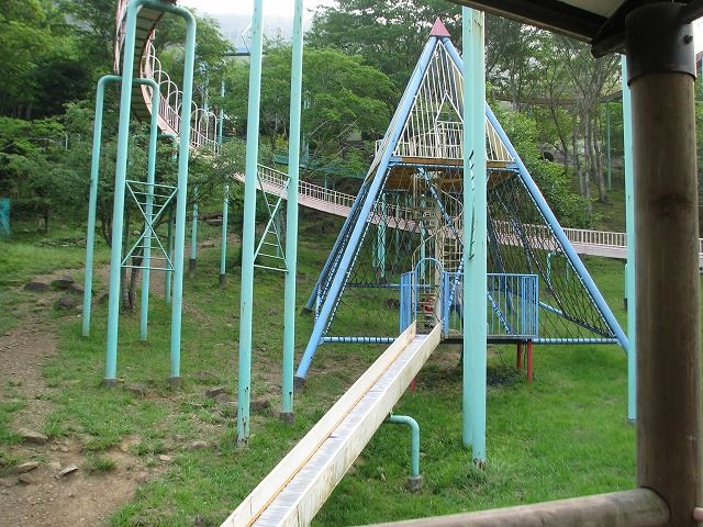 日本一長かったローラー滑り台 351m 笹ヶ丘公園 Domojapan 日本一長かったローラー滑り台 351m 笹ヶ丘公園 Domojapan