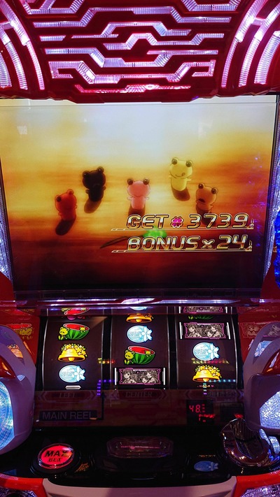 スロットとパチンコのまとめ鈴木さん速報