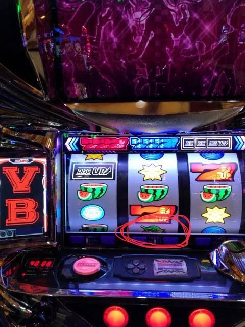 パチンコ・スロットに関連する画像