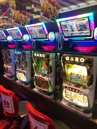 スロットとパチンコのまとめ鈴木さん速報