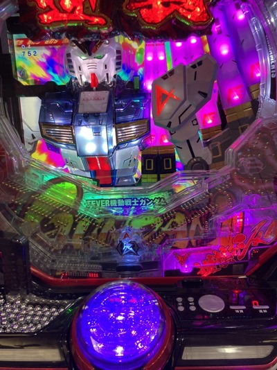 スロットとパチンコのまとめ鈴木さん速報