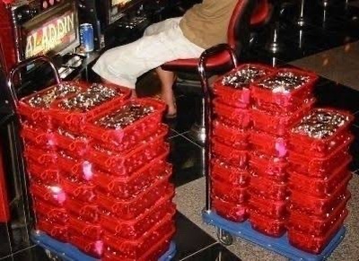 スロットとパチンコのまとめ鈴木さん速報