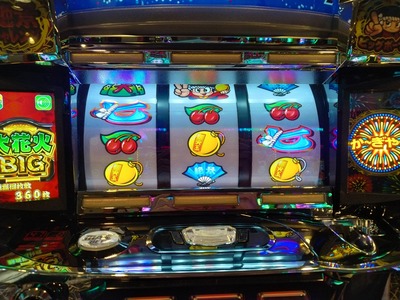 スロットとパチンコのまとめ鈴木さん速報