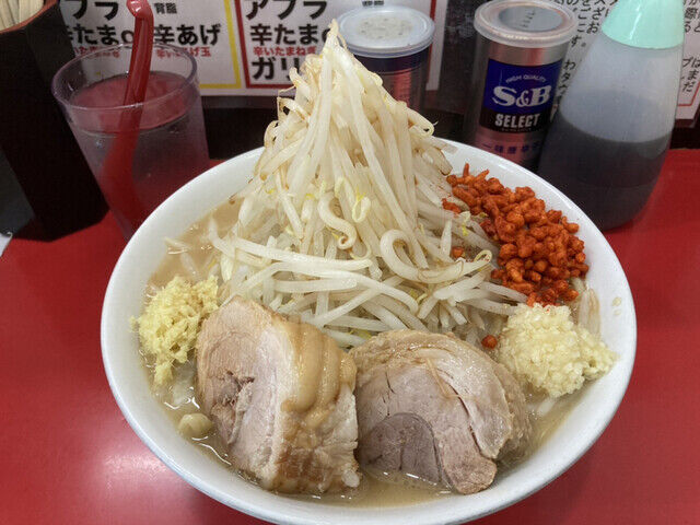 画像 ラーメン二郎を食べたら 豚の餌そのものだった 鈴木さん速報