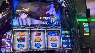 スロットとパチンコのまとめ鈴木さん速報