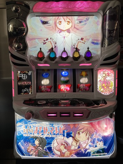 スロットとパチンコのまとめ鈴木さん速報