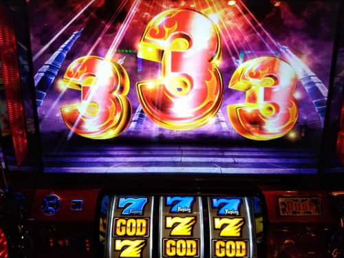 パチンコ・スロットに関連する画像