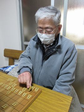■掬挂椶陵ゾ,鮠った浜崎孝初段(50)