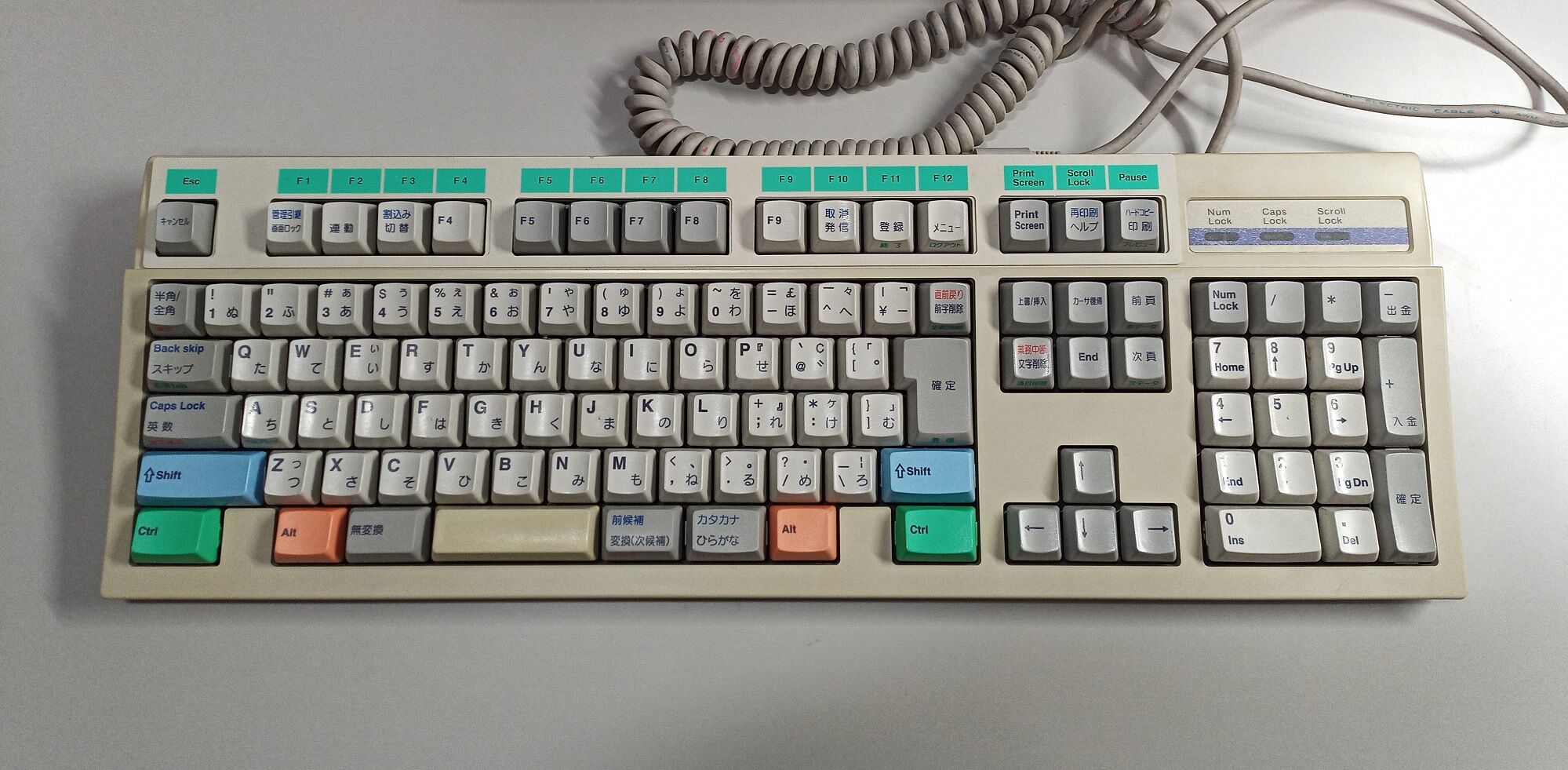 キーボード oki roBa キーボード oki roBa 気になるキーボード]無線特化の不動ホーム