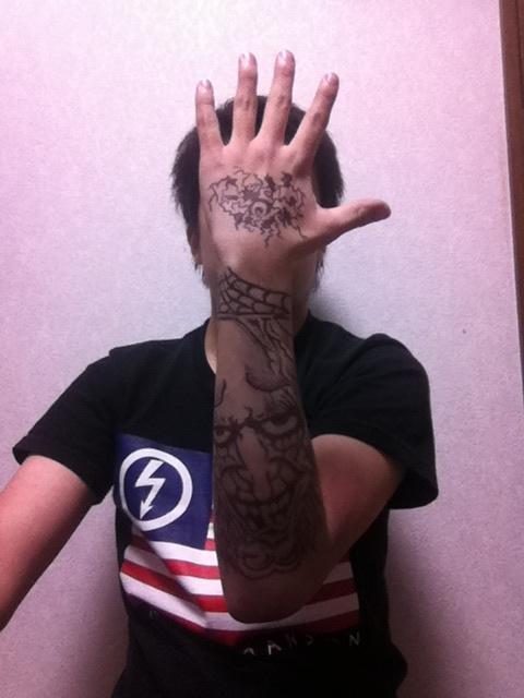 ボールペンでタトゥーかきました よかろうもん速報vip