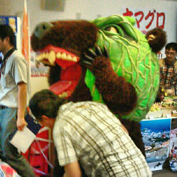 子供を泣かす人気者 メロン熊 が熱い 北の国カラー 北海道えべつ 単身赴任暮らし日記