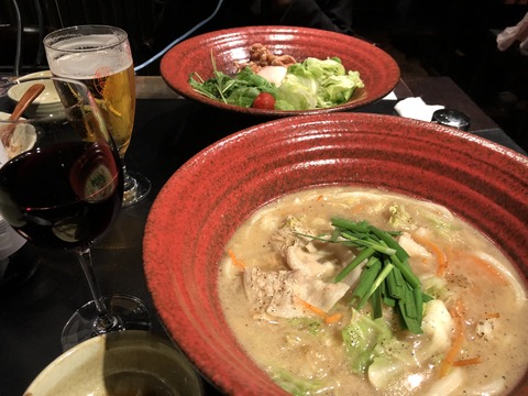 6408DF8C-32D2-42D4-8C07-8C975FF2BB93