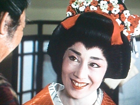 鮎川いずみ