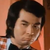 ★ 服部まこ ★ カネボウ化粧品　白い水着の 未使用のぼり旗  岩田 直二 : 俳優メモ