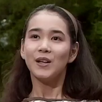 山本　奈津子 