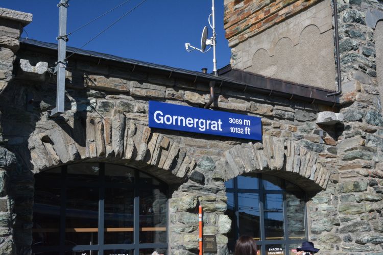 マッターホルン7 ゴルナーグラート展望台からハイキング Dora S Funny Life 楽しい旅とグルメな話 他 マッターホルン7 ゴルナーグラート展望台からハイキング Dora S Funny Life 楽しい旅とグルメな話 他