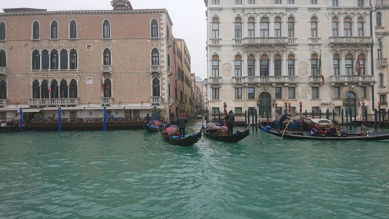 旅友のイタリア旅行9 雨のヴェネツィアでの悲劇 Dora S Funny Life 楽しい旅とグルメな話 他